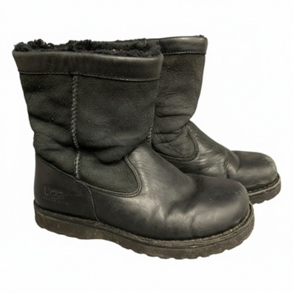 Ugg Boots Womens Size 5 Black Leather Winter Warm Slip-On Lined